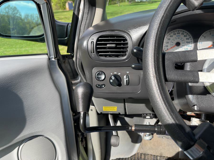 Used 2005 Chrysler Town & Country LX w/ Popular Equipment Group II image 25