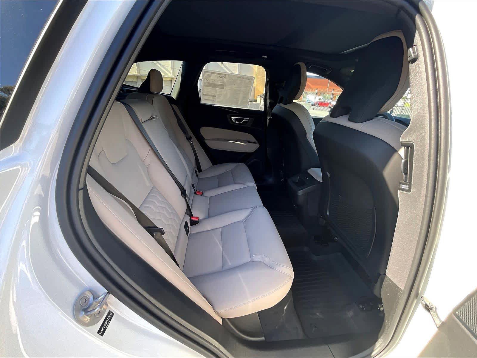 New 2026 Volvo XC60 B5 Plus w/ Climate Package AWD/4WD image 27