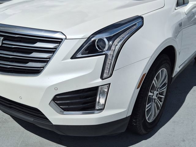 Used 2018 Cadillac XT5 Luxury w/ Driver Awareness Package image 10