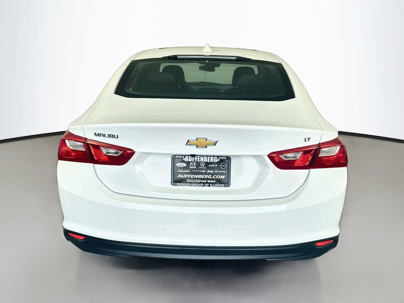 Used 2023 Chevrolet Malibu LT FWD image 6