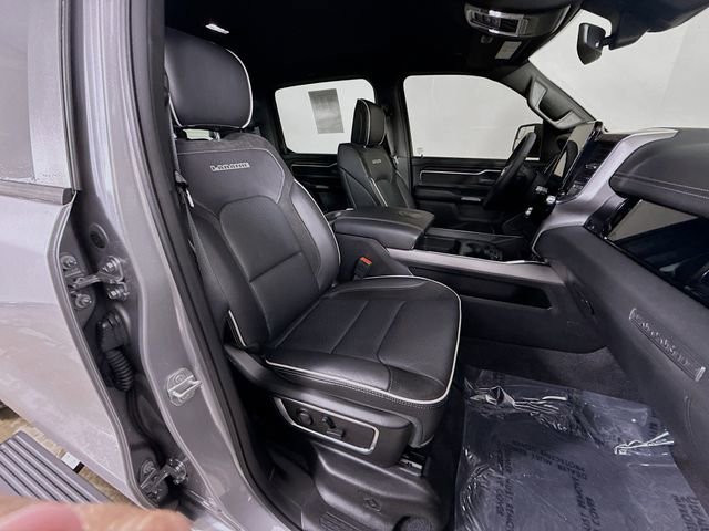 Used 2025 RAM 1500 Laramie w/ Night Edition image 29