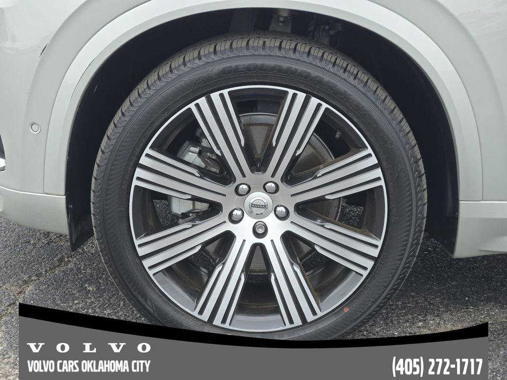 Used 2022 Volvo XC90 T6 Inscription w/ Lounge Package AWD/4WD image 11