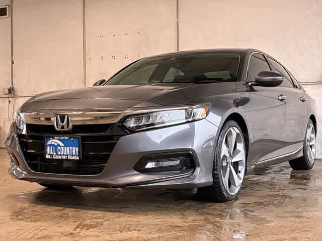 Used 2018 Honda Accord Touring image 11