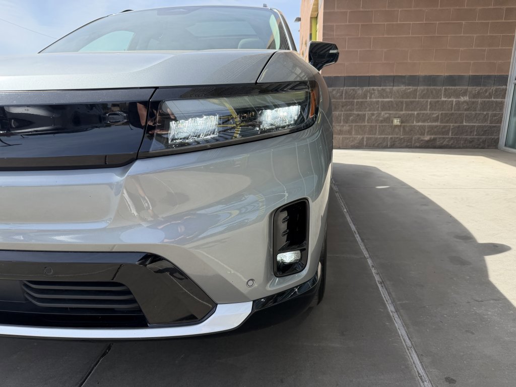 Used 2024 Honda Prologue Touring image 11