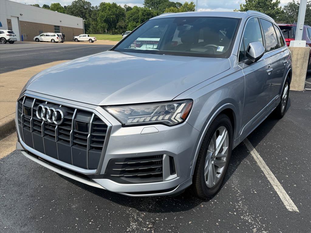 Used 2021 Audi Q7 3.0T Prestige AWD/4WD image 3