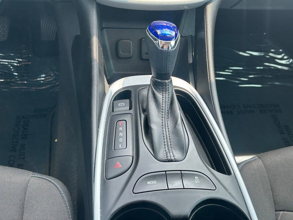 Used 2017 Chevrolet Volt LT FWD image 18