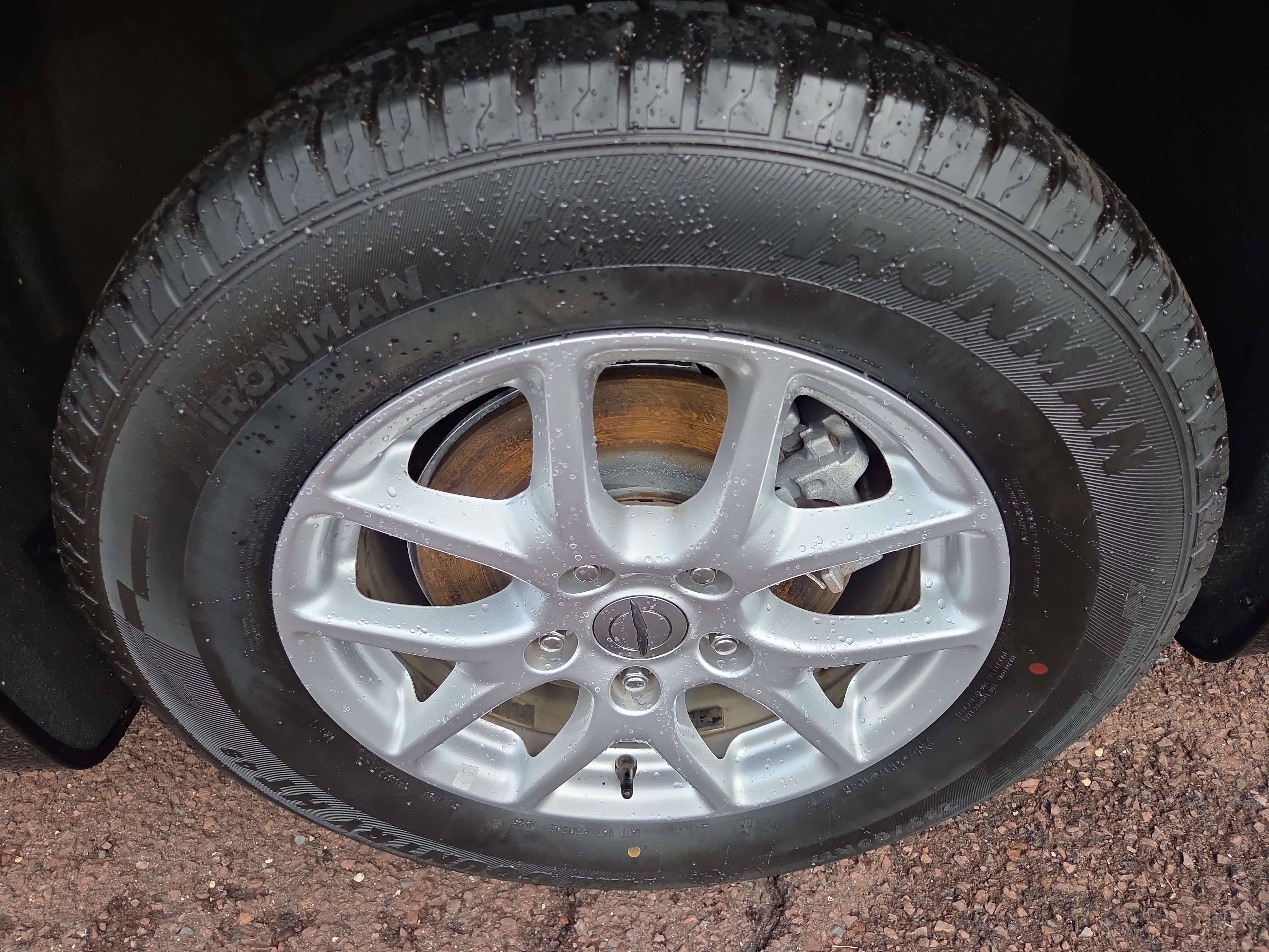 Used 2023 Chrysler Pacifica Touring-L FWD image 11