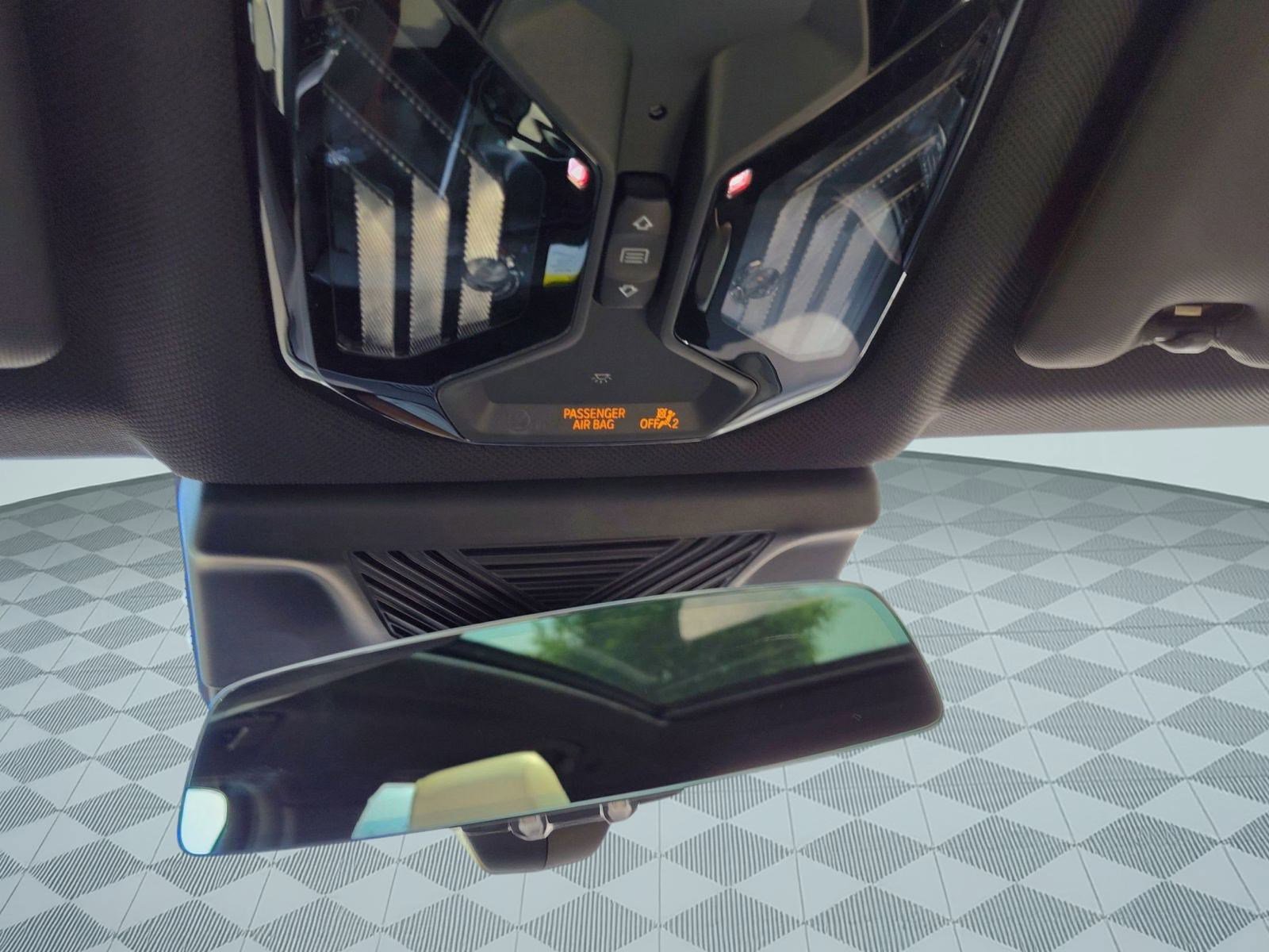 Used 2025 BMW X3 xDrive30i w/ Convenience Package image 21