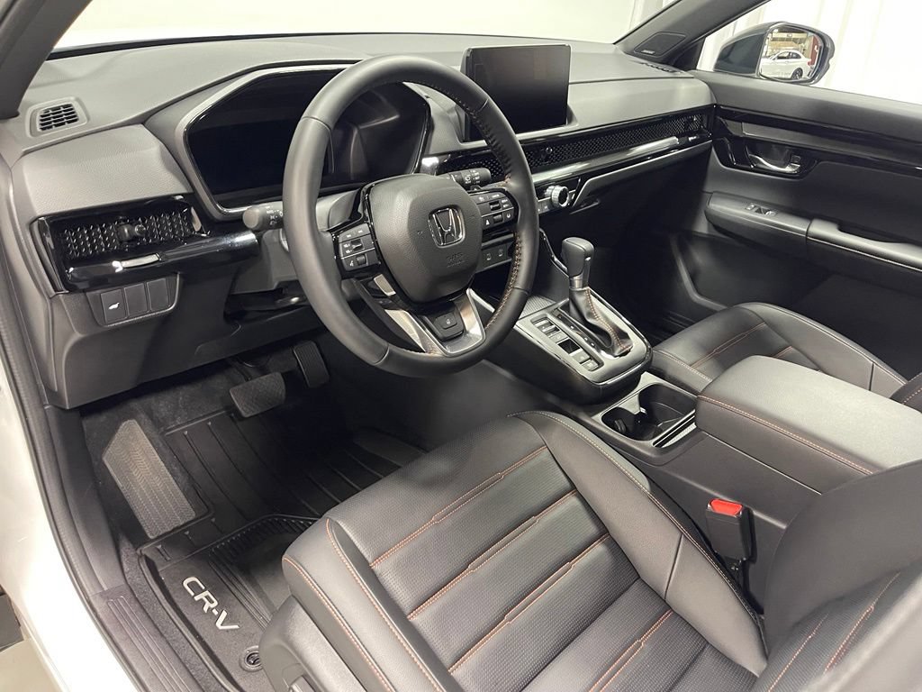 Used 2026 Honda CR-V Sport Touring image 21