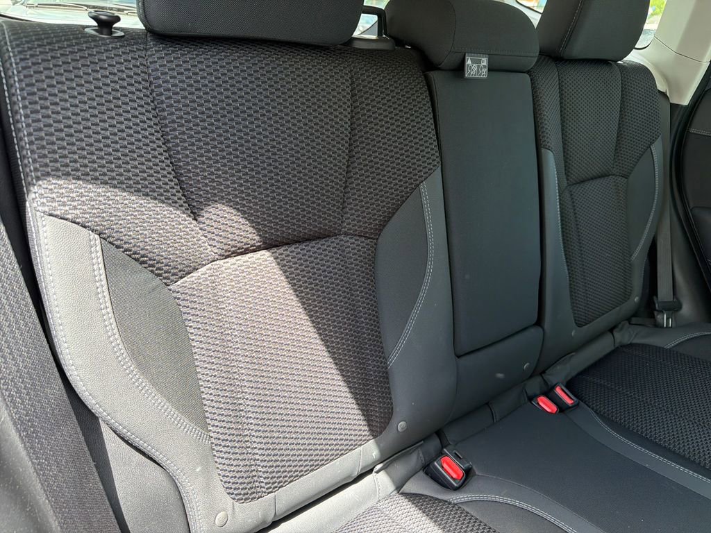 Used 2019 Subaru Forester Premium AWD/4WD image 32