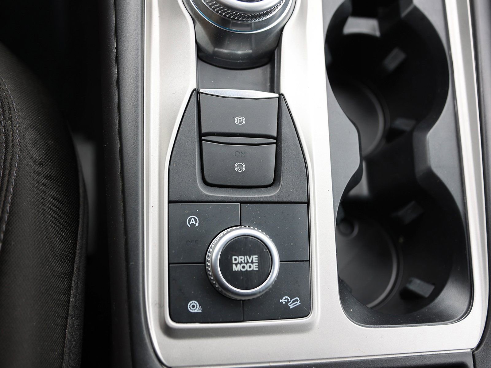 Certified 2023 Ford Explorer XLT image 35