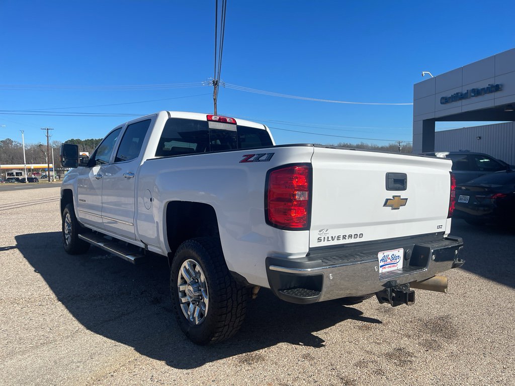 Used 2018 Chevrolet Silverado 2500 LTZ w/ Duramax Plus Package image 11