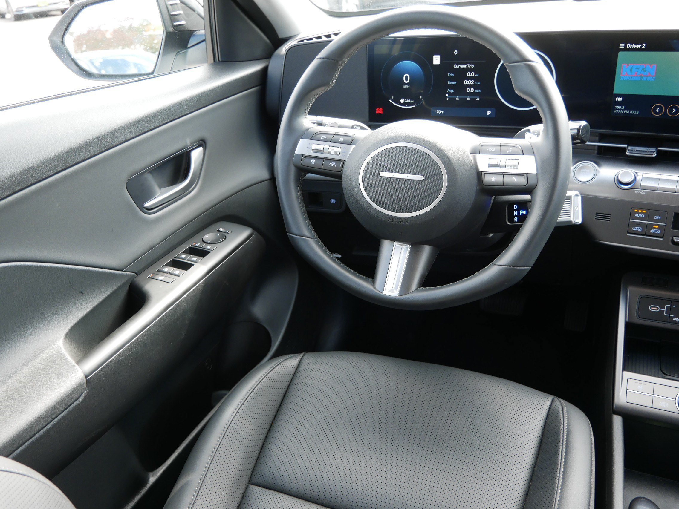 Certified 2026 Hyundai Kona SEL Premium AWD/4WD image 9