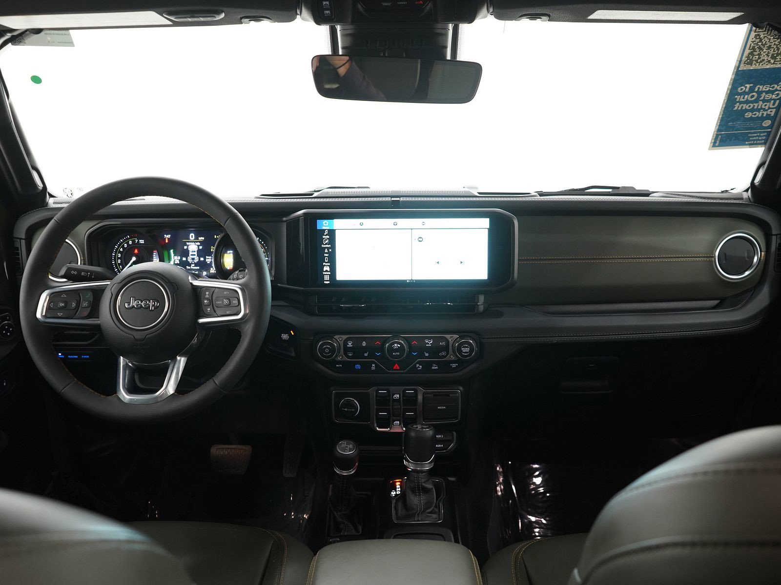 Used 2024 Jeep Wrangler High Altitude AWD/4WD image 13