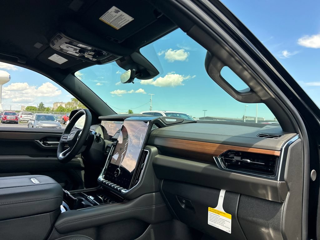 New 2026 GMC Yukon XL Denali w/ Advanced Technology Package AWD/4WD image 41