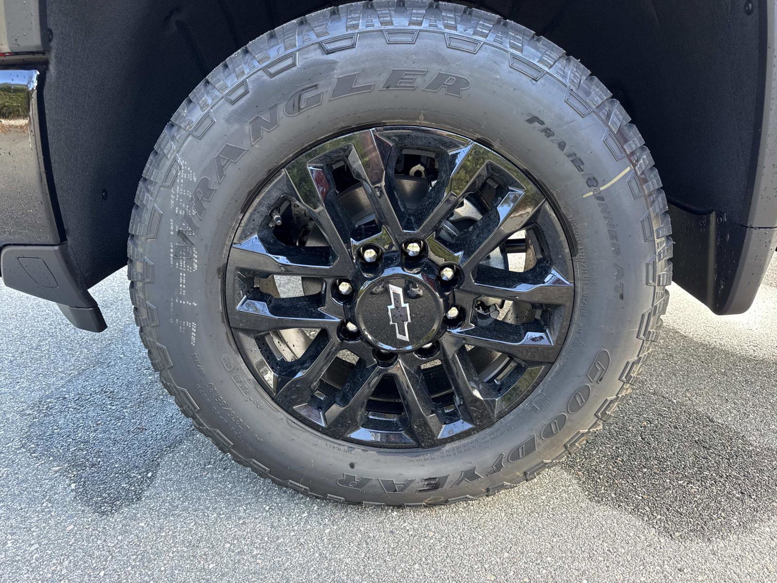 New 2026 Chevrolet Silverado 2500 Custom w/ Custom Value Package image 30