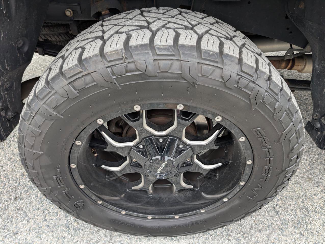 Used 2016 Toyota Tundra SR5 w/ SR5 Upgrade Package image 4