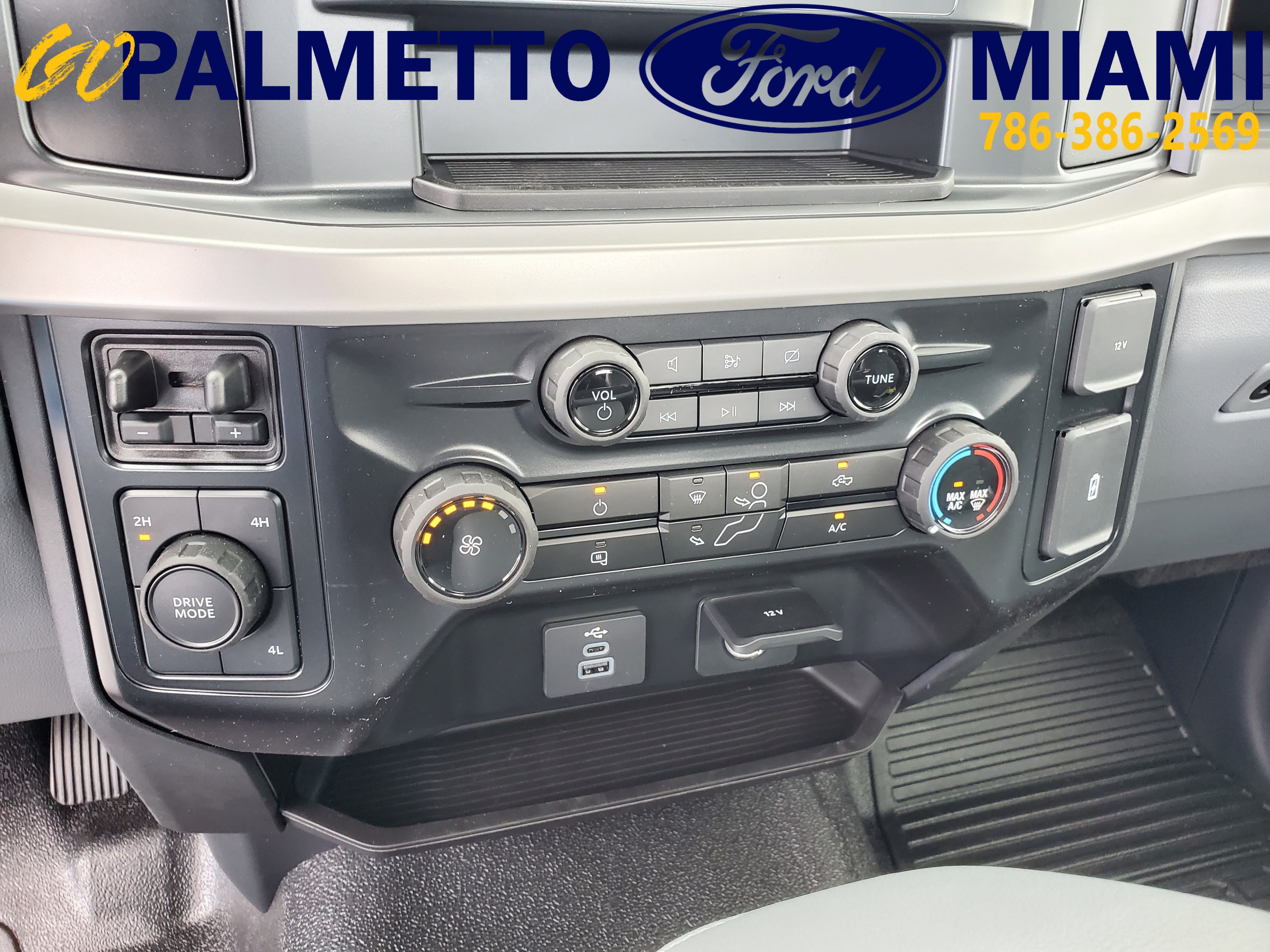 New 2024 Ford F350 XL w/ XL Chrome Package AWD/4WD image 15