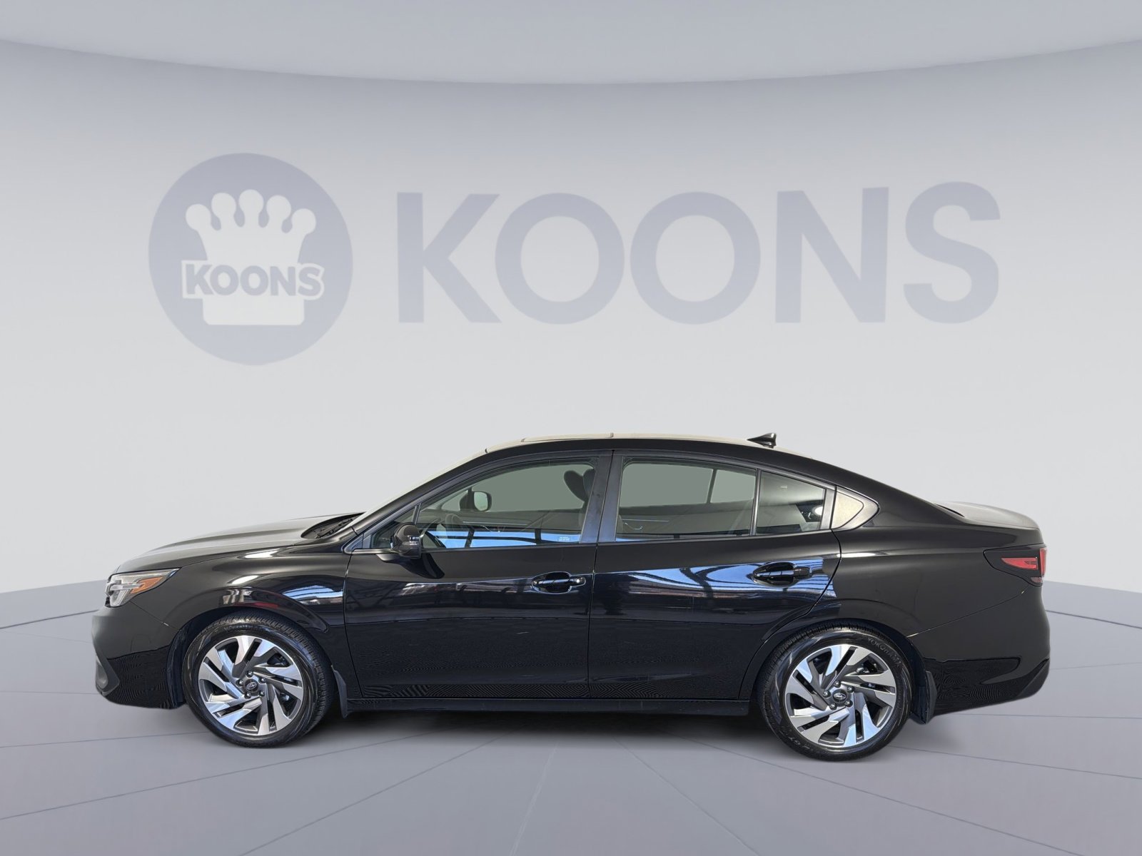 Used 2024 Subaru Legacy Limited image 2