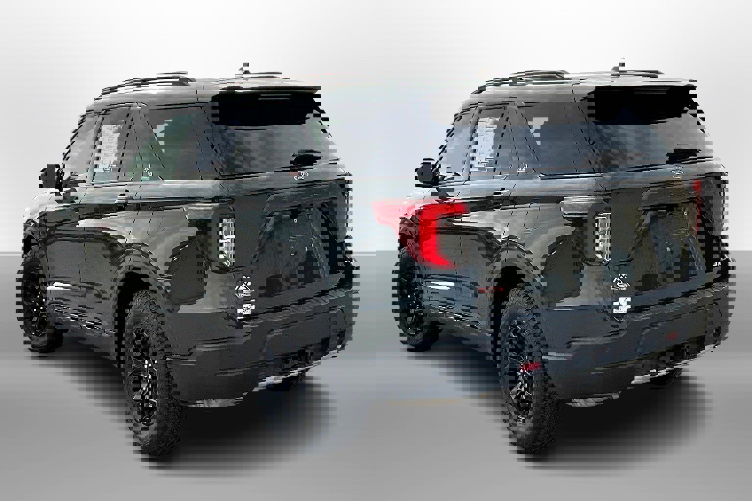 Used 2023 Ford Explorer Timberline image 10