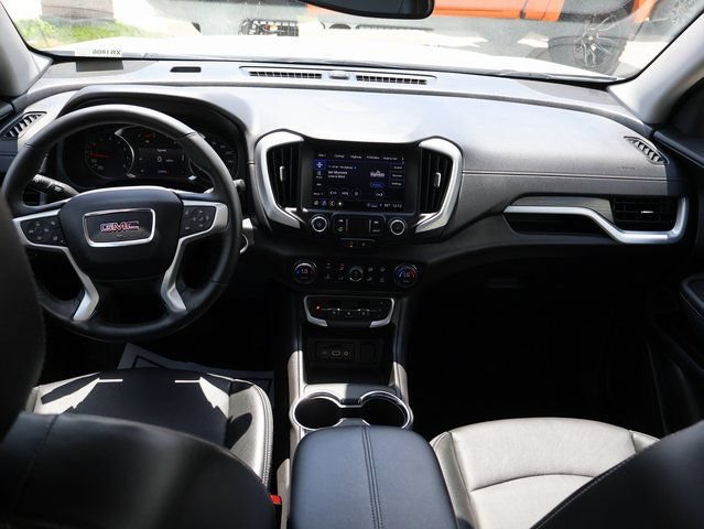Certified 2024 GMC Terrain SLT AWD/4WD image 18