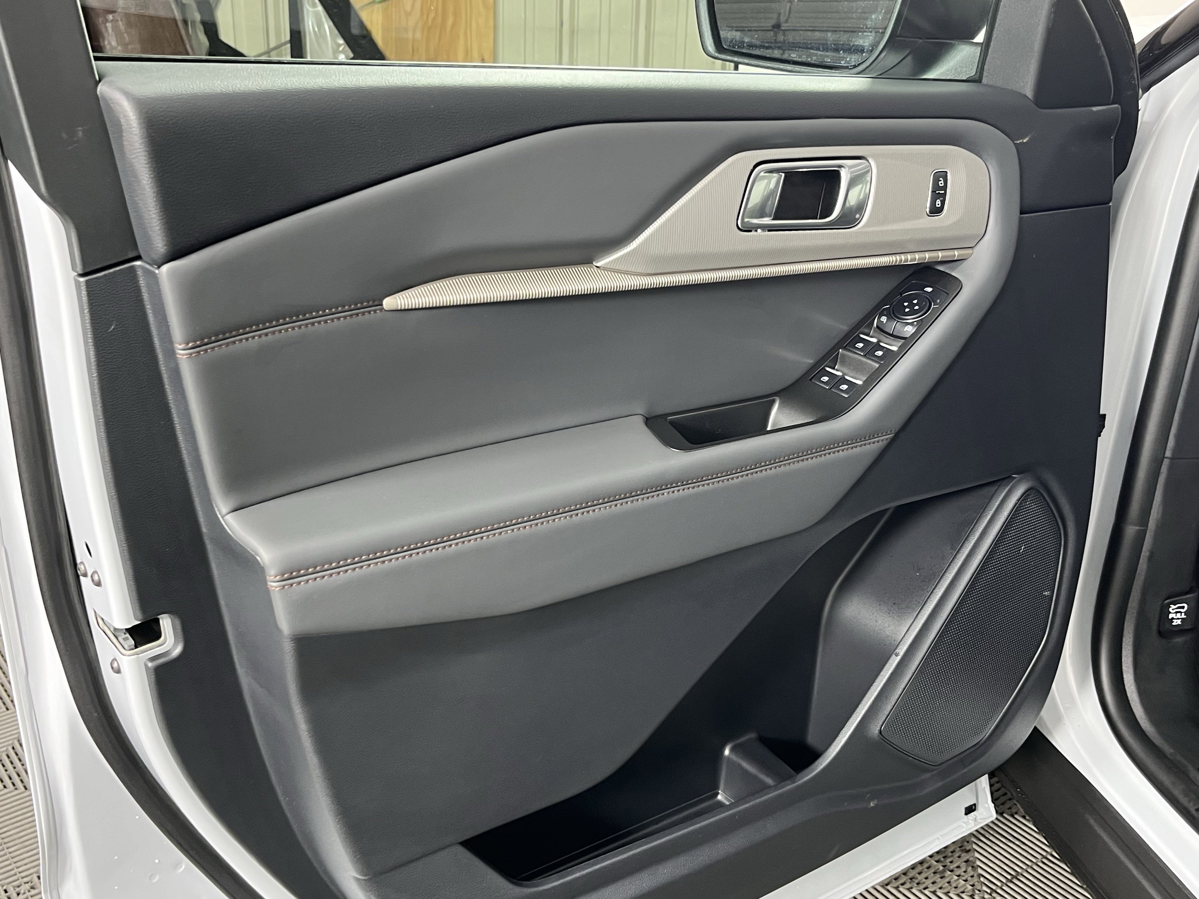 New 2026 Ford Explorer Active image 15