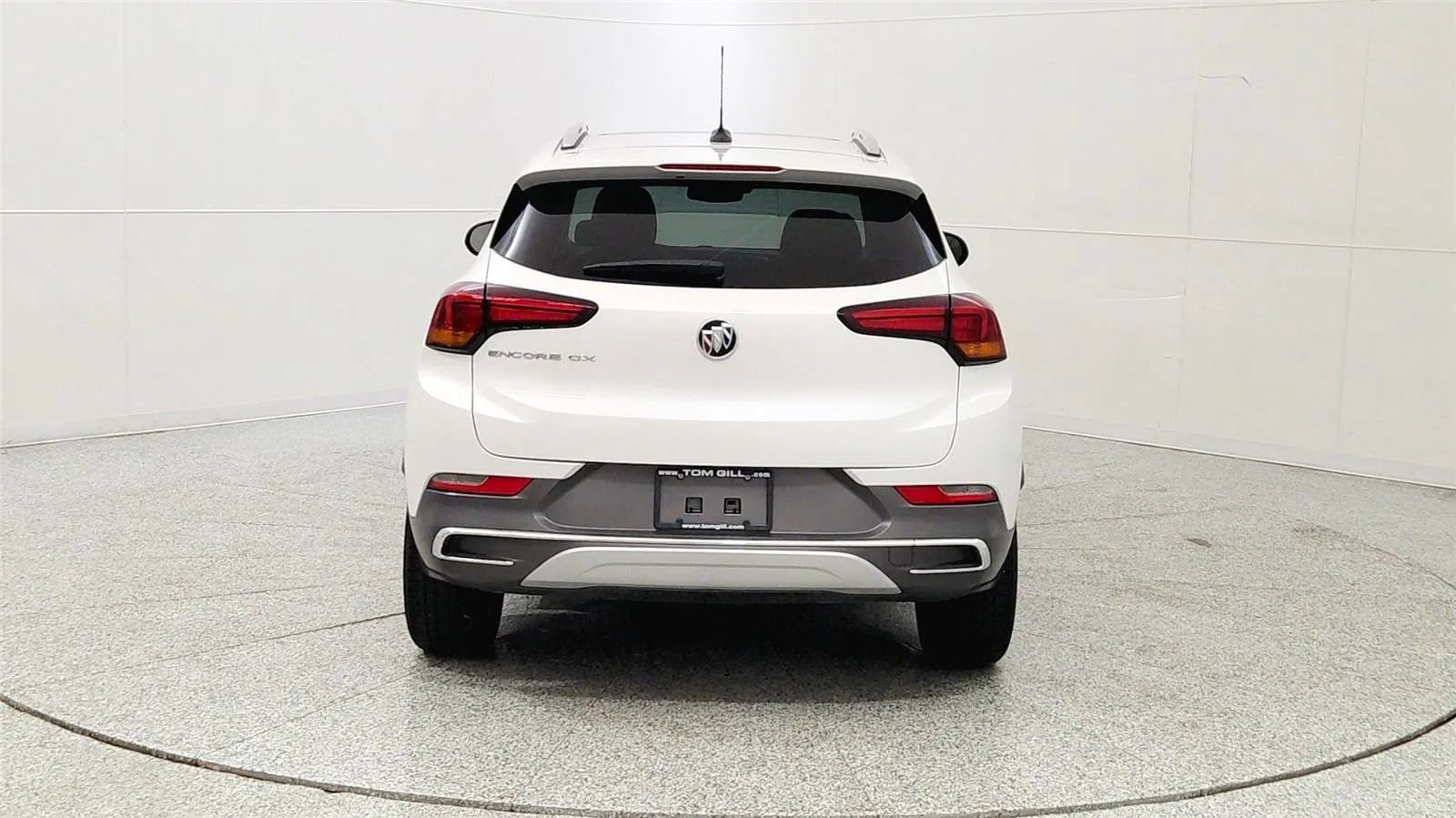 Used 2023 Buick Encore GX Essence w/ Experience Buick Package FWD image 6