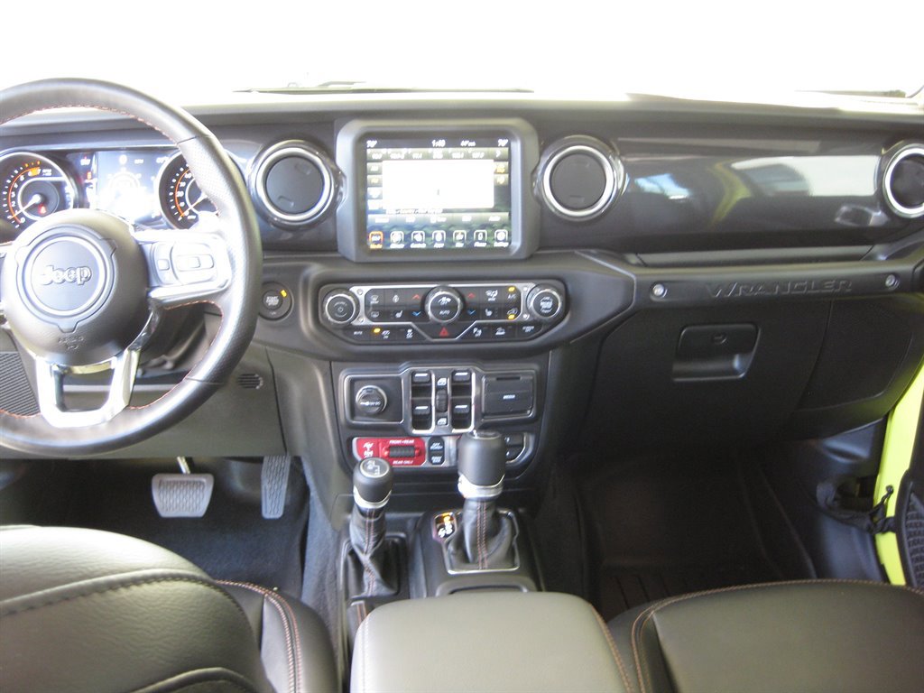 Used 2023 Jeep Wrangler Unlimited Rubicon 392 w/ Trailer Tow Package AWD/4WD image 30