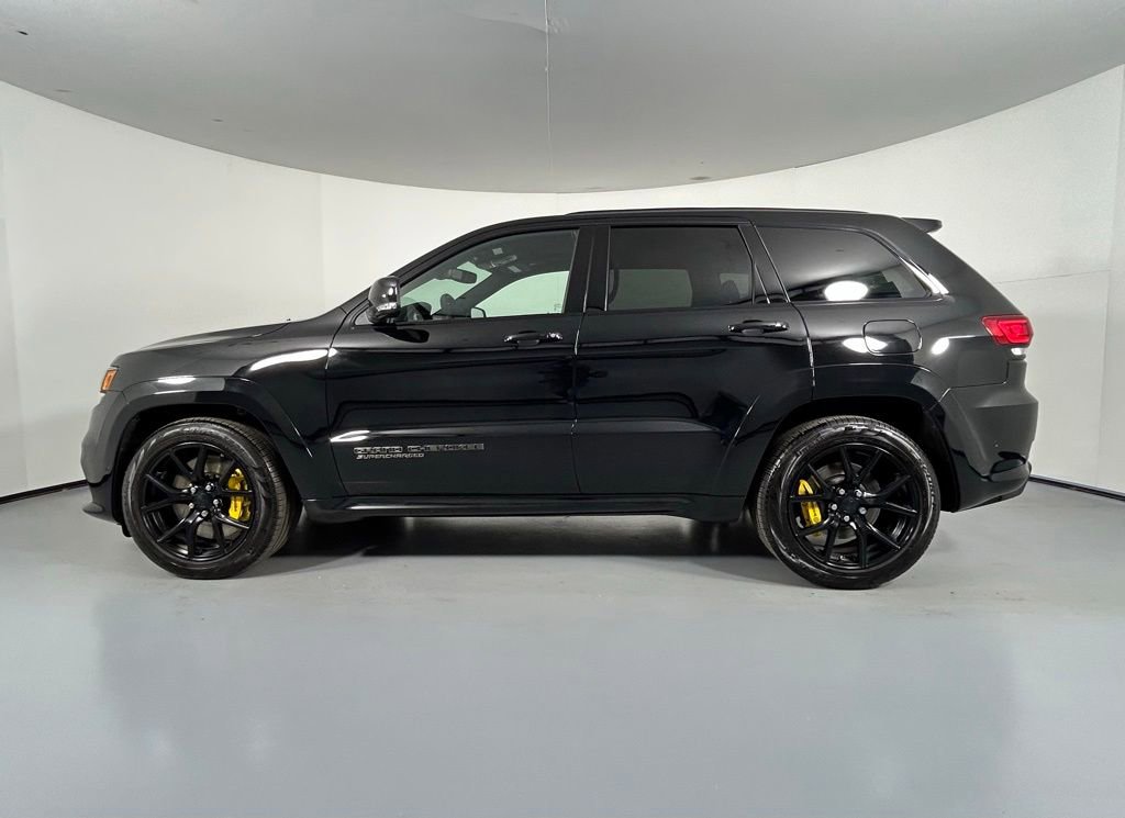 Used 2018 Jeep Grand Cherokee Trackhawk AWD/4WD image 4