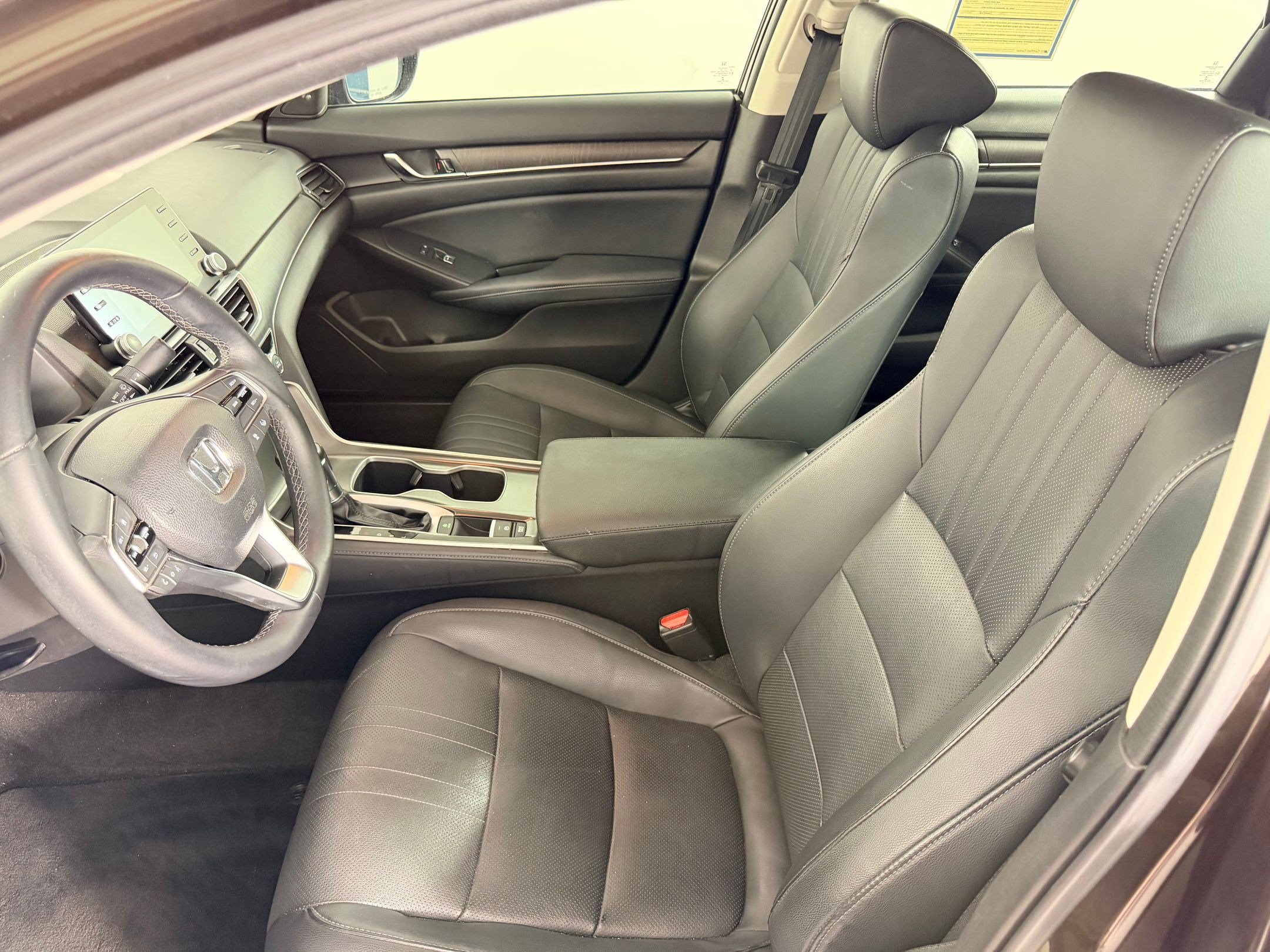 Used 2018 Honda Accord EX-L image 5