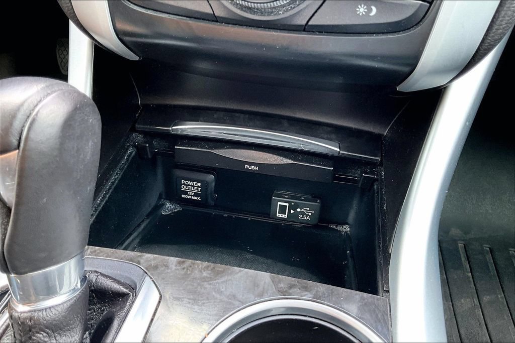Certified 2020 Acura TLX w/ Technology Package FWD image 31