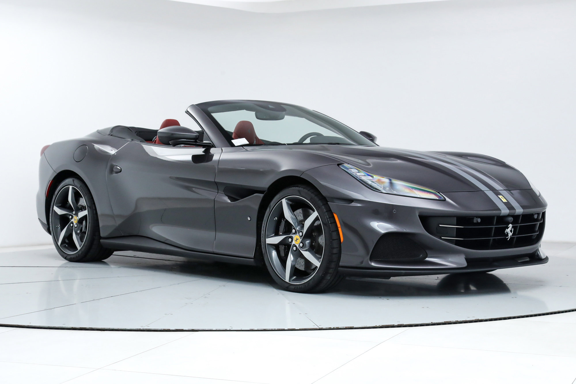 Certified 2023 Ferrari Portofino M image 12