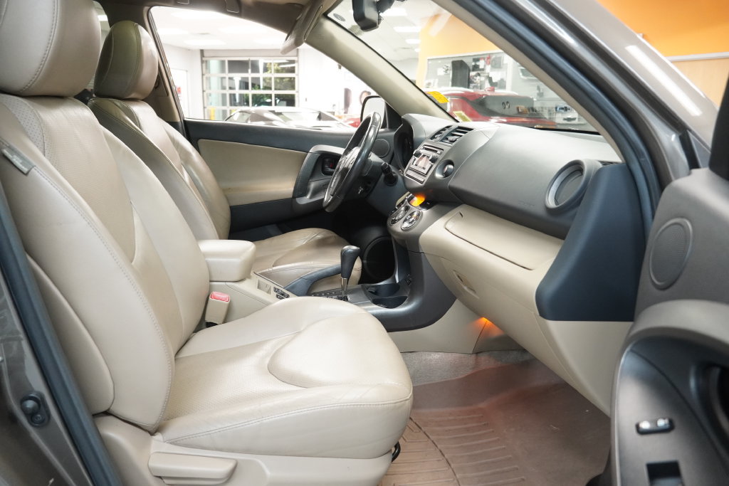 Used 2012 Toyota RAV4 Limited w/ Premium Plus Value Pkg AWD/4WD image 36