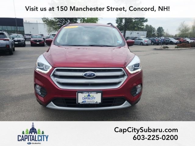 Used 2017 Ford Escape SE w/ Equipment Group 201A AWD/4WD image 3