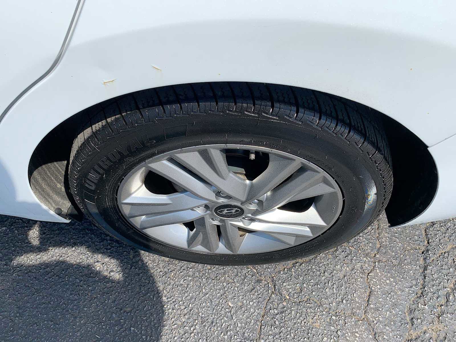Used 2020 Hyundai Elantra SEL FWD image 29