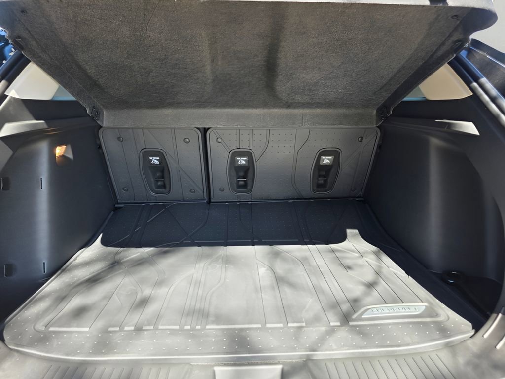 New 2026 Chevrolet Trax LT w/ Driver Confidence Package image 7