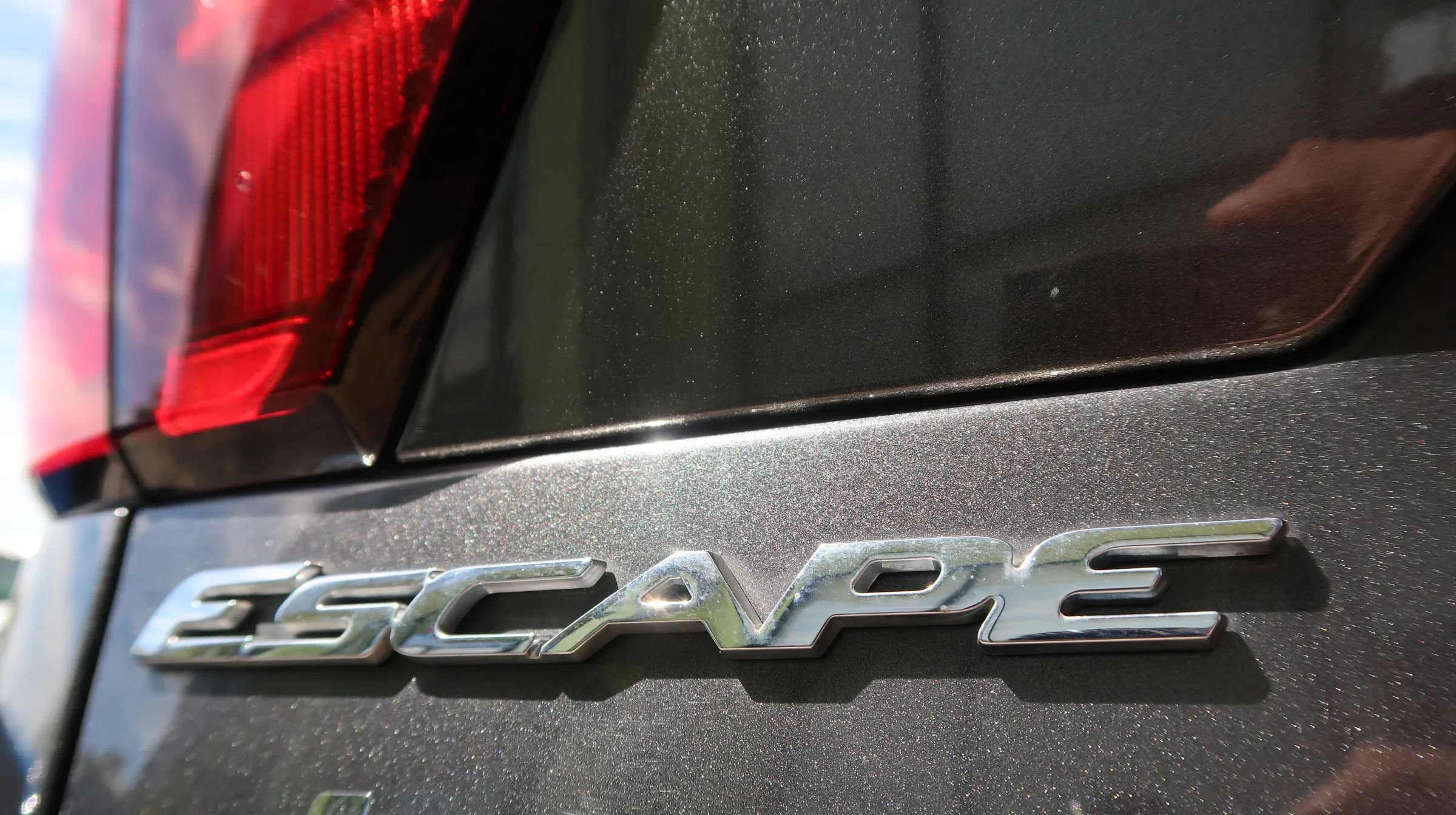 Used 2019 Ford Escape S FWD image 43