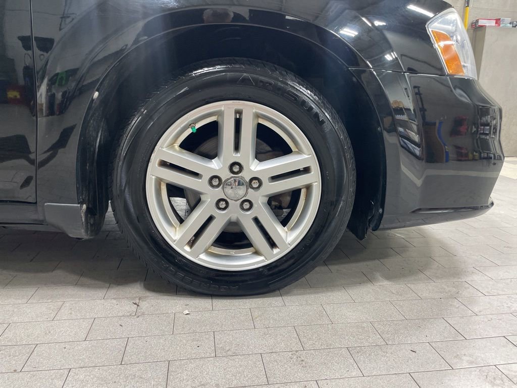 Used 2013 Dodge Avenger SXT w/ Sun/Sound Group image 31