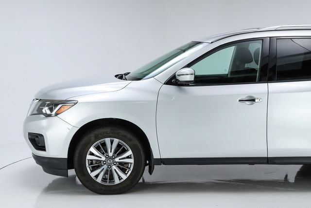 Used 2018 Nissan Pathfinder S FWD image 42