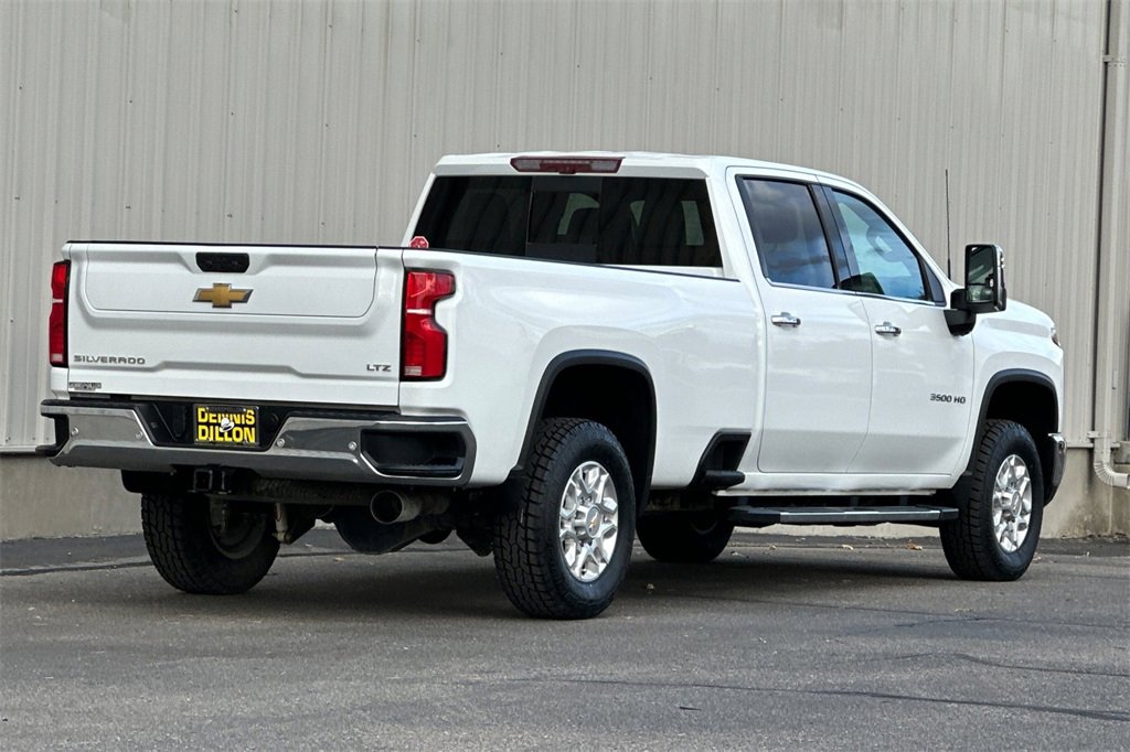 Used 2024 Chevrolet Silverado 3500 LTZ w/ LTZ Convenience Package image 5