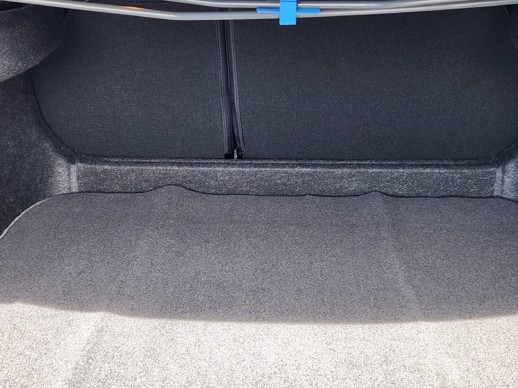 New 2027 Nissan Sentra SR w/ Floor Mat Package FWD image 16