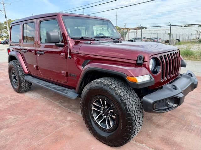 Used 2021 Jeep Wrangler Unlimited Sahara AWD/4WD image 3