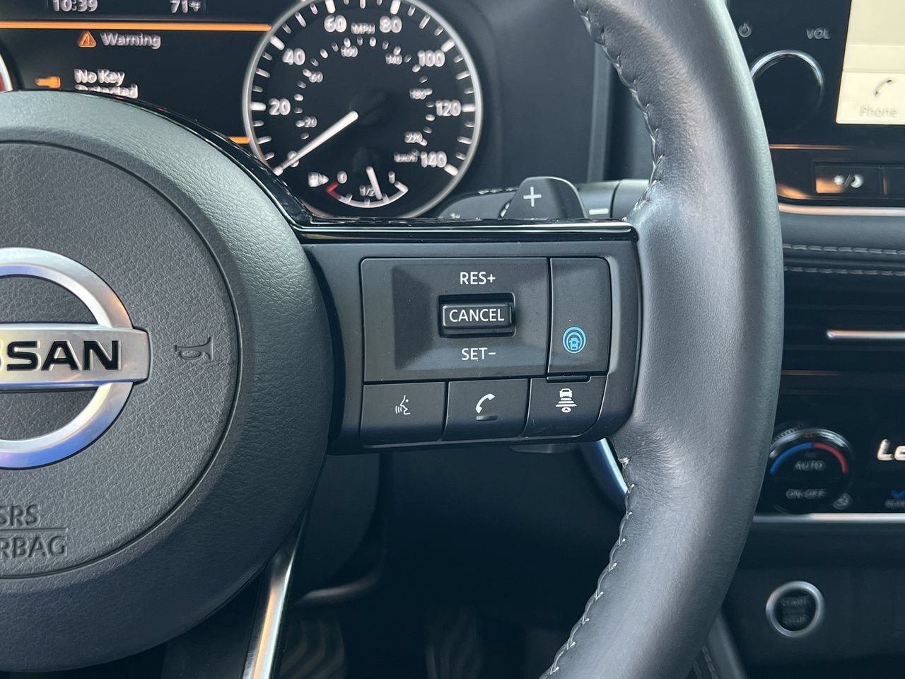 Used 2021 Nissan Rogue SL w/ Premium Package FWD image 13