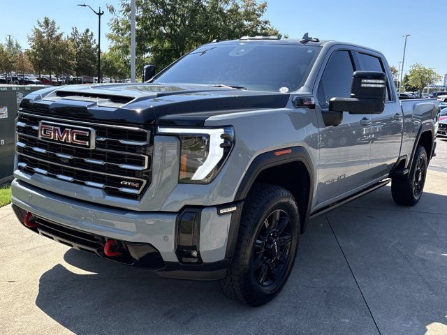 Used 2025 GMC Sierra 2500 AT4 w/ AT4 Premium Plus Package AWD/4WD image 10