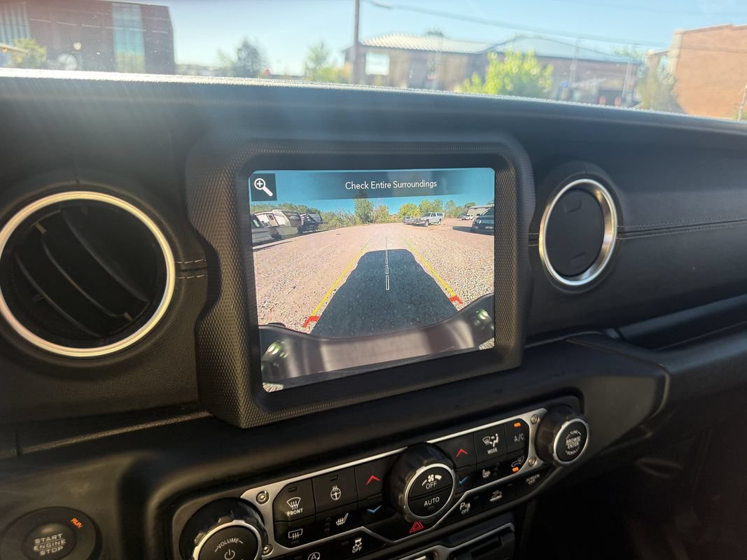 Used 2020 Jeep Gladiator Overland AWD/4WD image 21