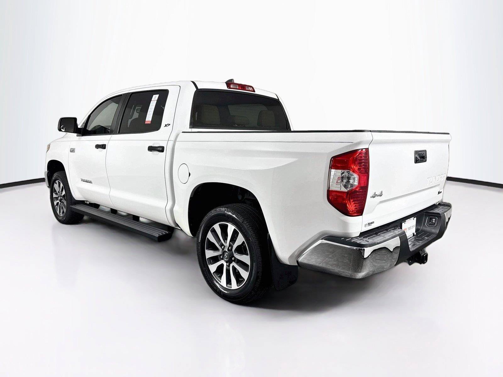Used 2020 Toyota Tundra SR5 w/ SR5 Leather Package AWD/4WD image 11