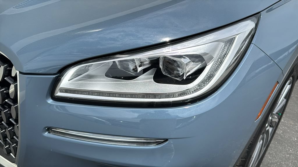 Used 2025 Lincoln Corsair Reserve FWD image 6