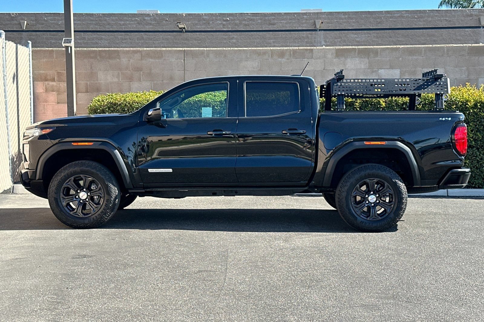 Certified 2024 GMC Canyon Elevation w/ Convenience Package AWD/4WD image 7