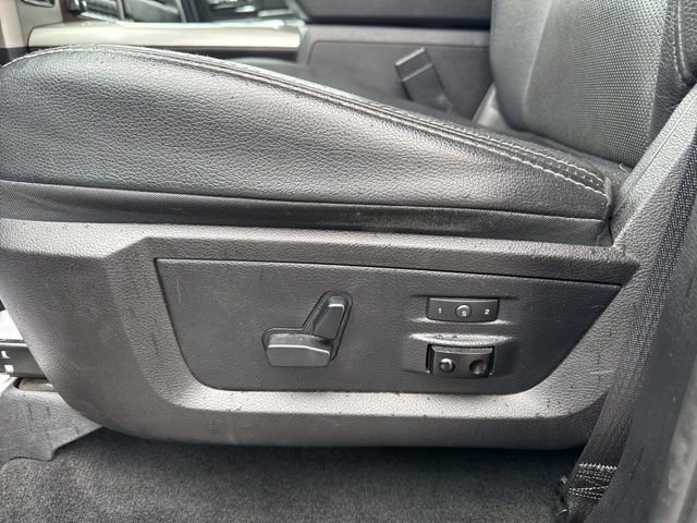 Used 2016 RAM 1500 Laramie w/ Convenience Group image 28