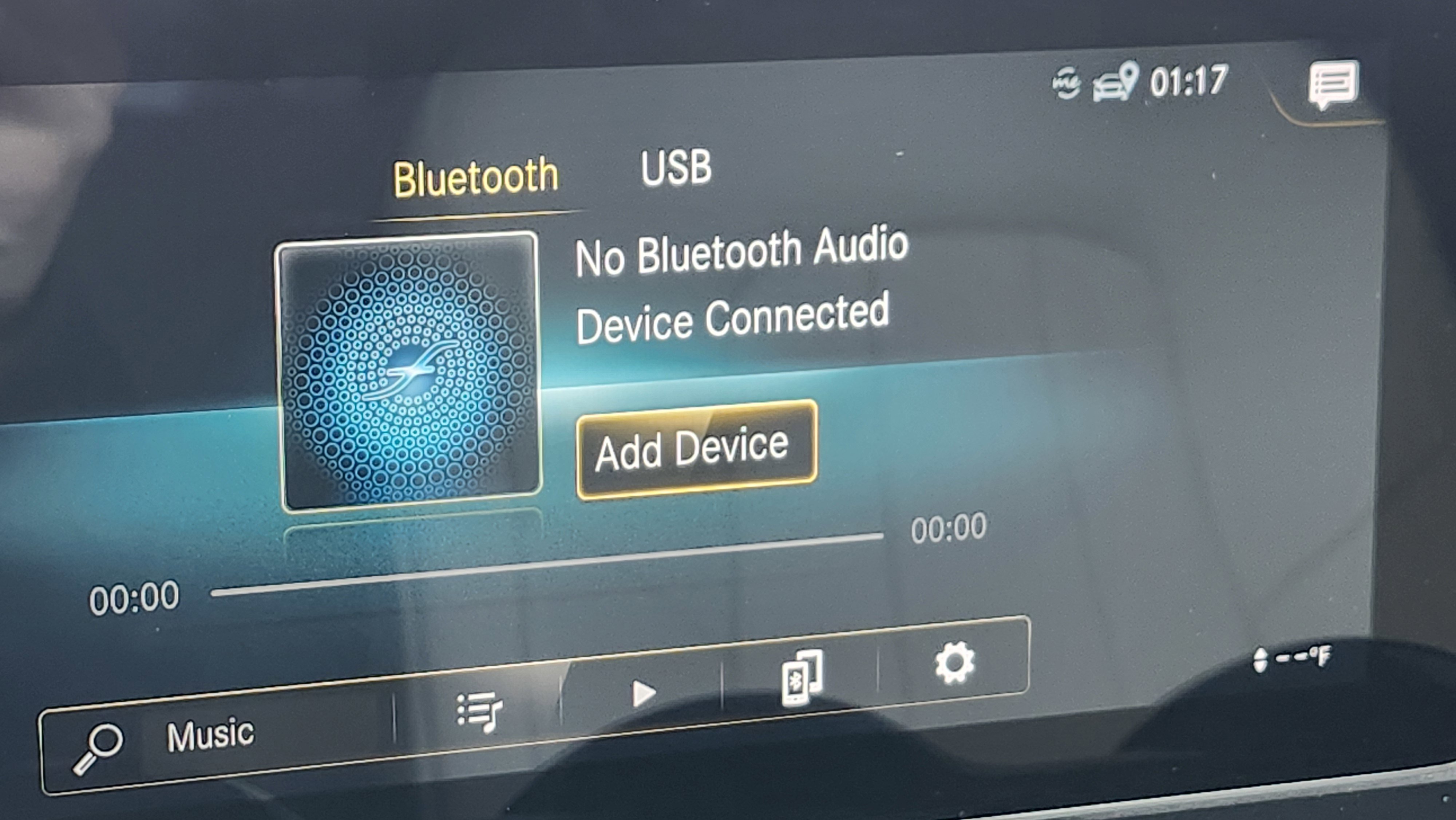 Used 2021 Mercedes-Benz GLA 250 4MATIC w/ Premium Package image 27